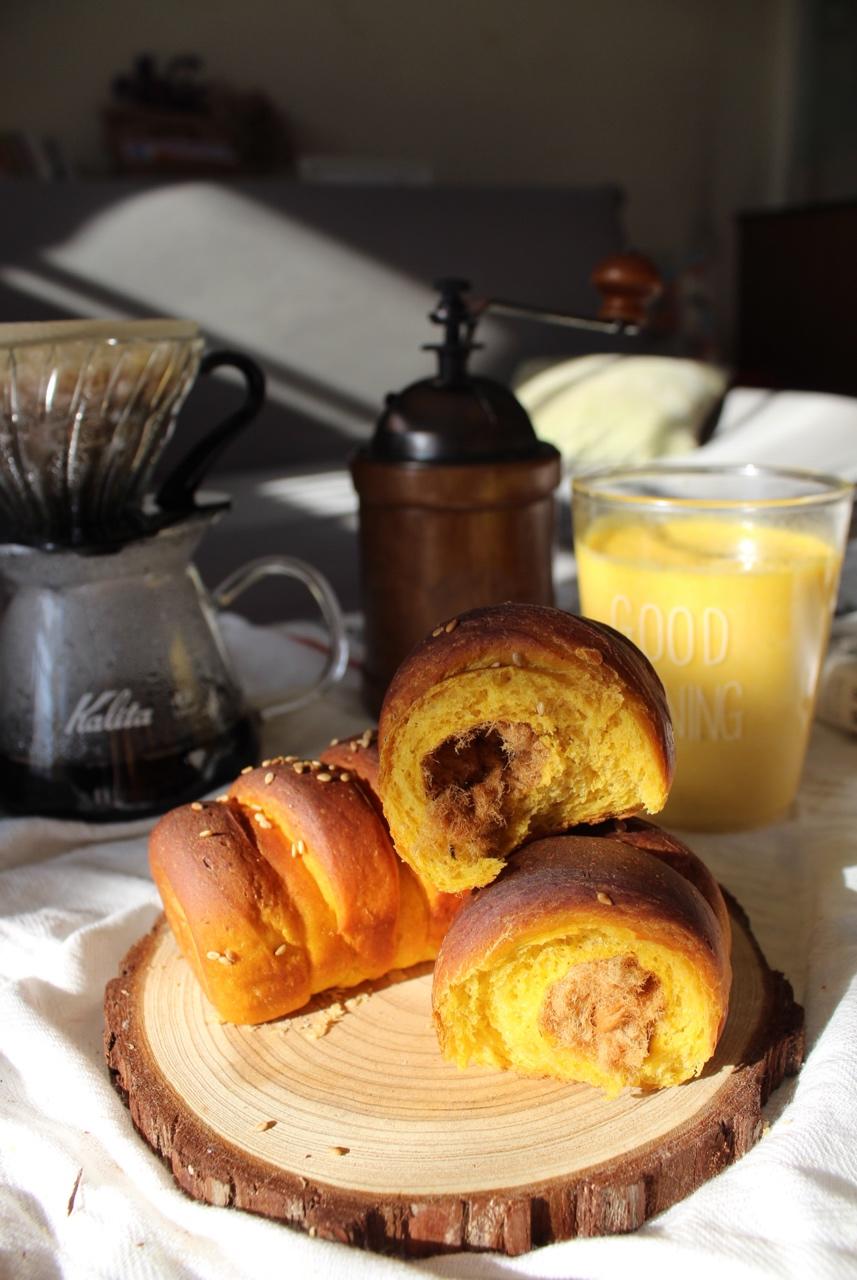 南瓜全麦肉松卷