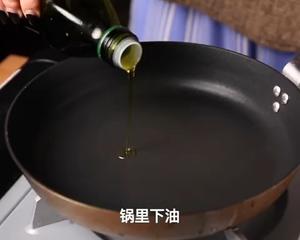 米饭杀手&简单3步｜泰式花生香辣鸡的做法 步骤2