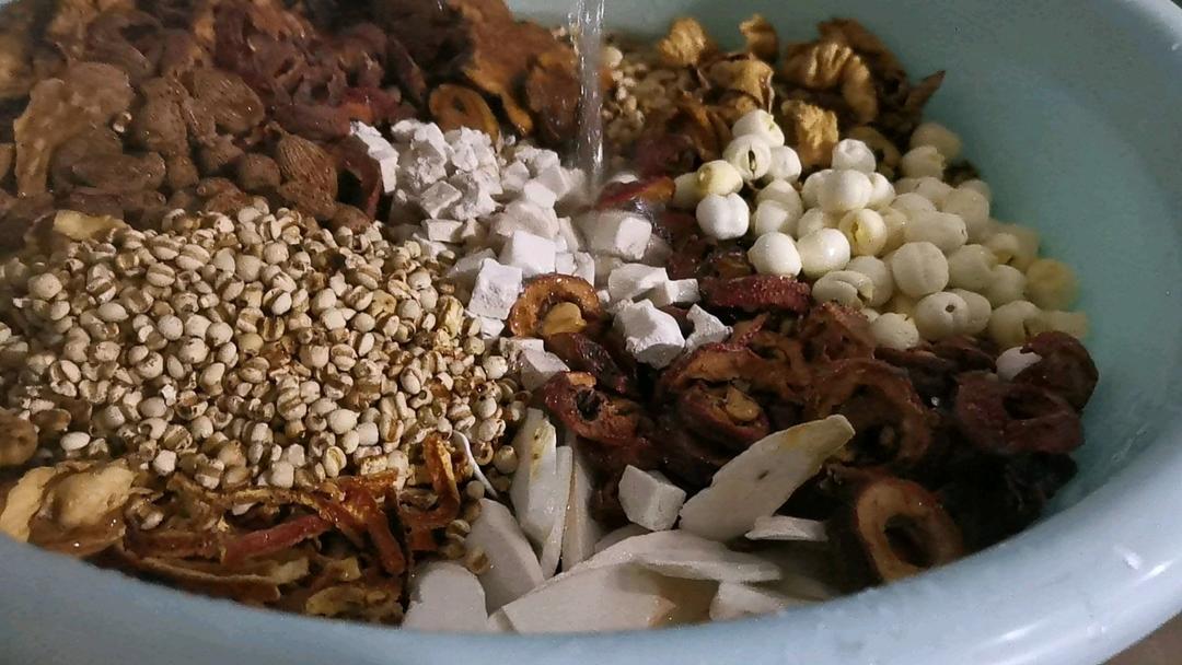 祛湿健脾膏