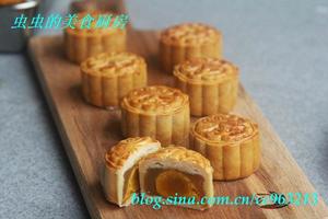 传统广式蛋黄莲蓉月饼的做法 步骤10