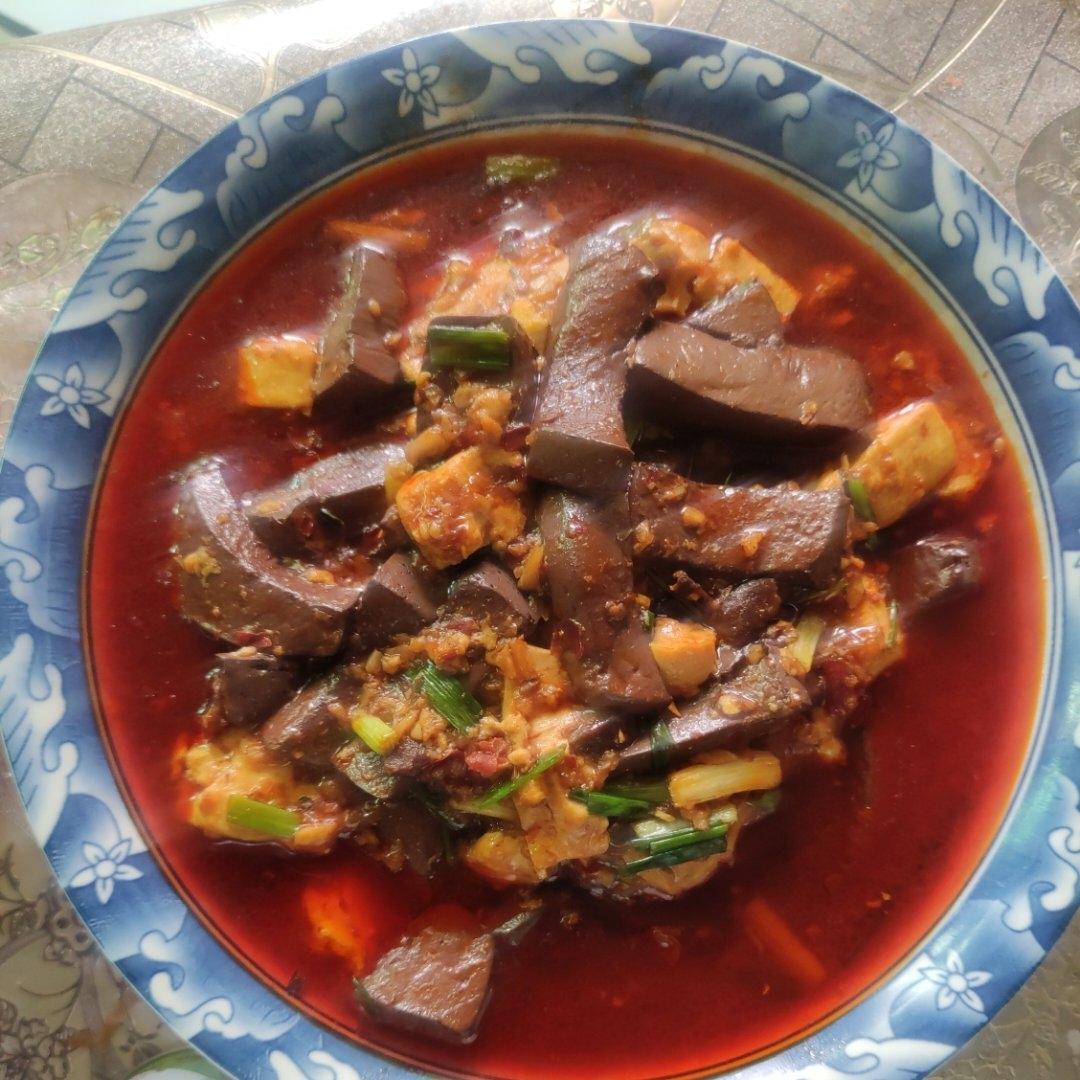猪血烧豆腐