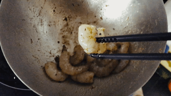 牛油果虾仁藜麦热沙拉的做法 步骤11
