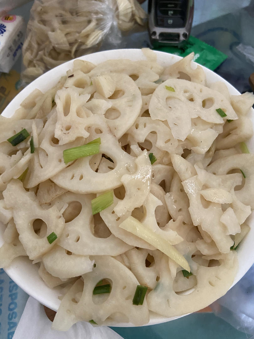 全家都爱吃的清炒藕片😋