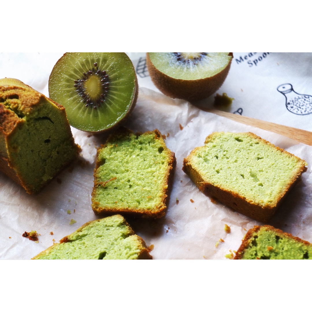 春天里的磅蛋糕🌱—开心果酱磅蛋糕