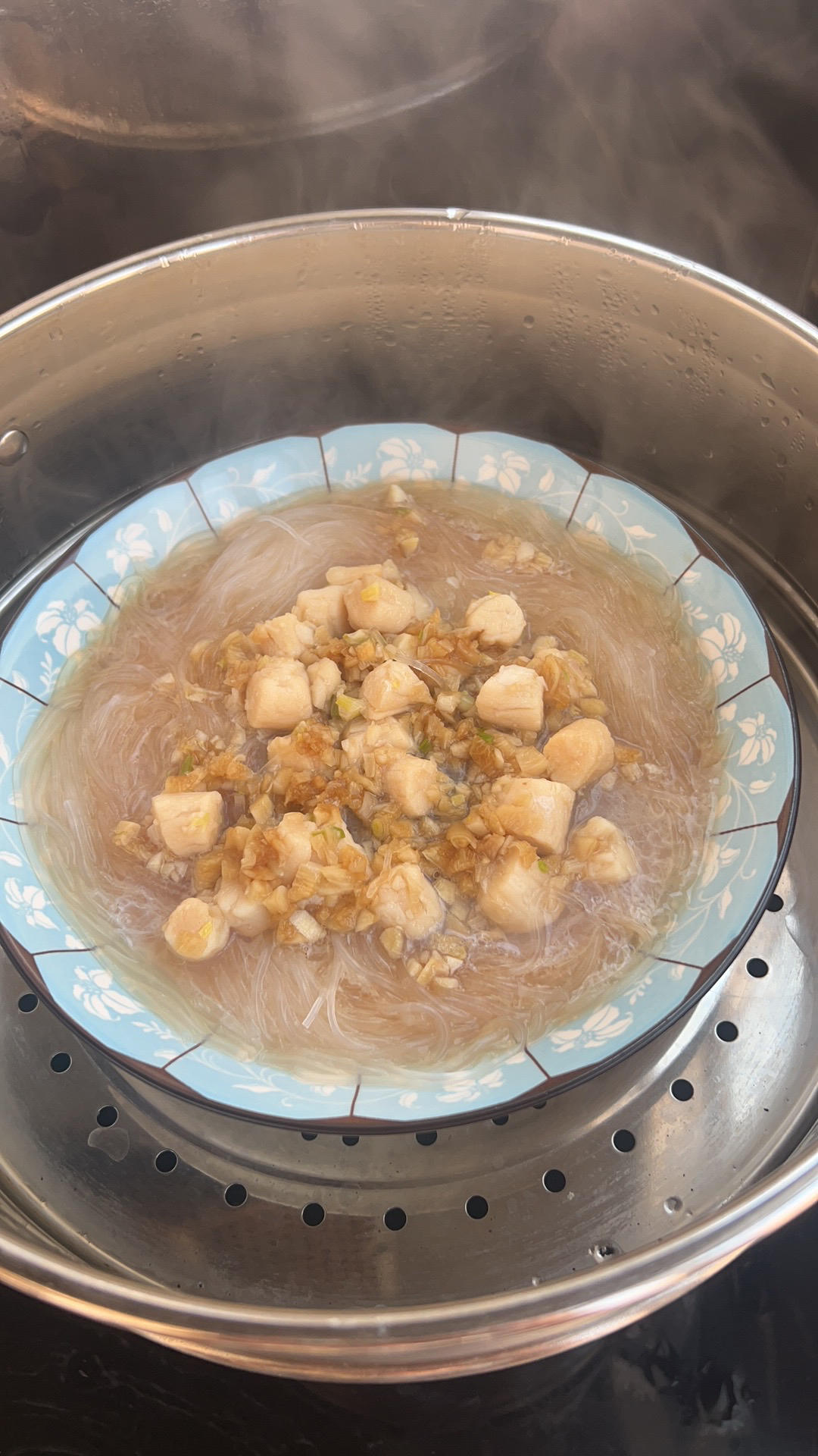 蒜蓉粉丝蒸扇贝