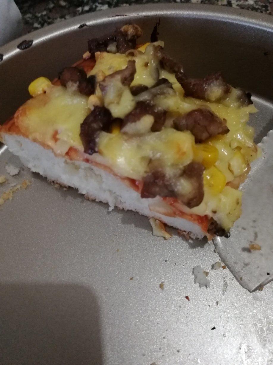 黑椒牛肉厚底披萨