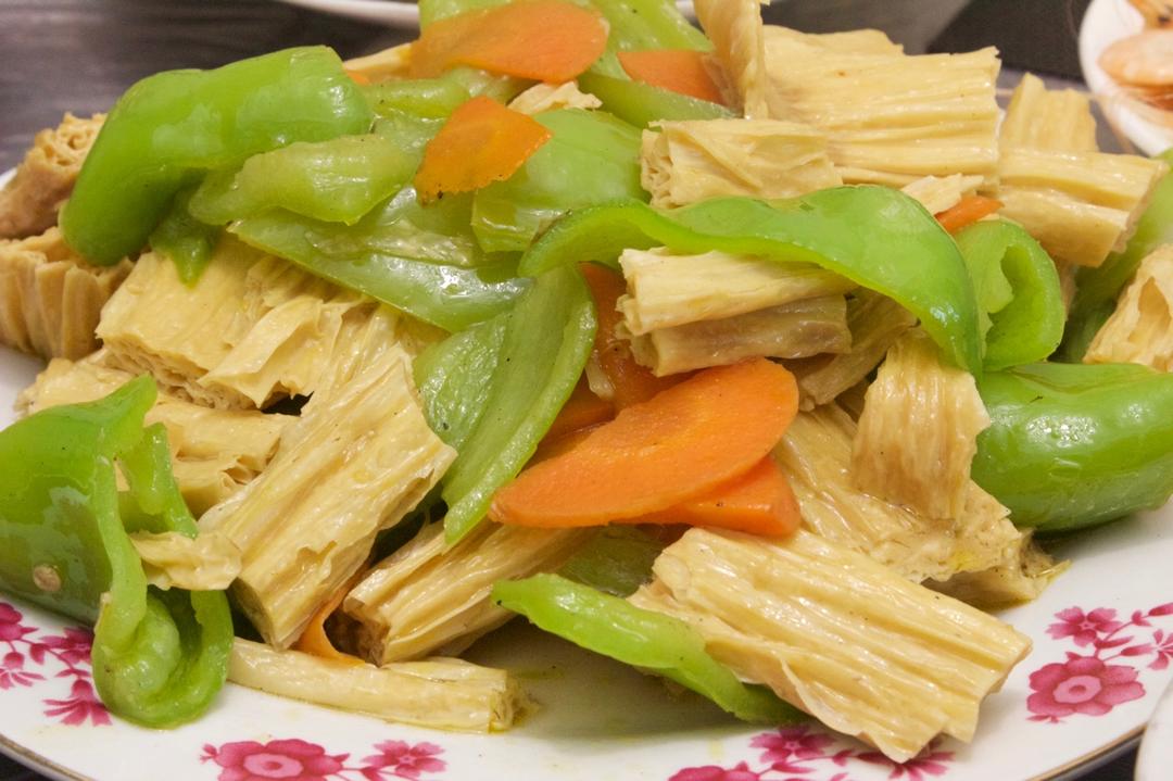 青椒炒腐竹