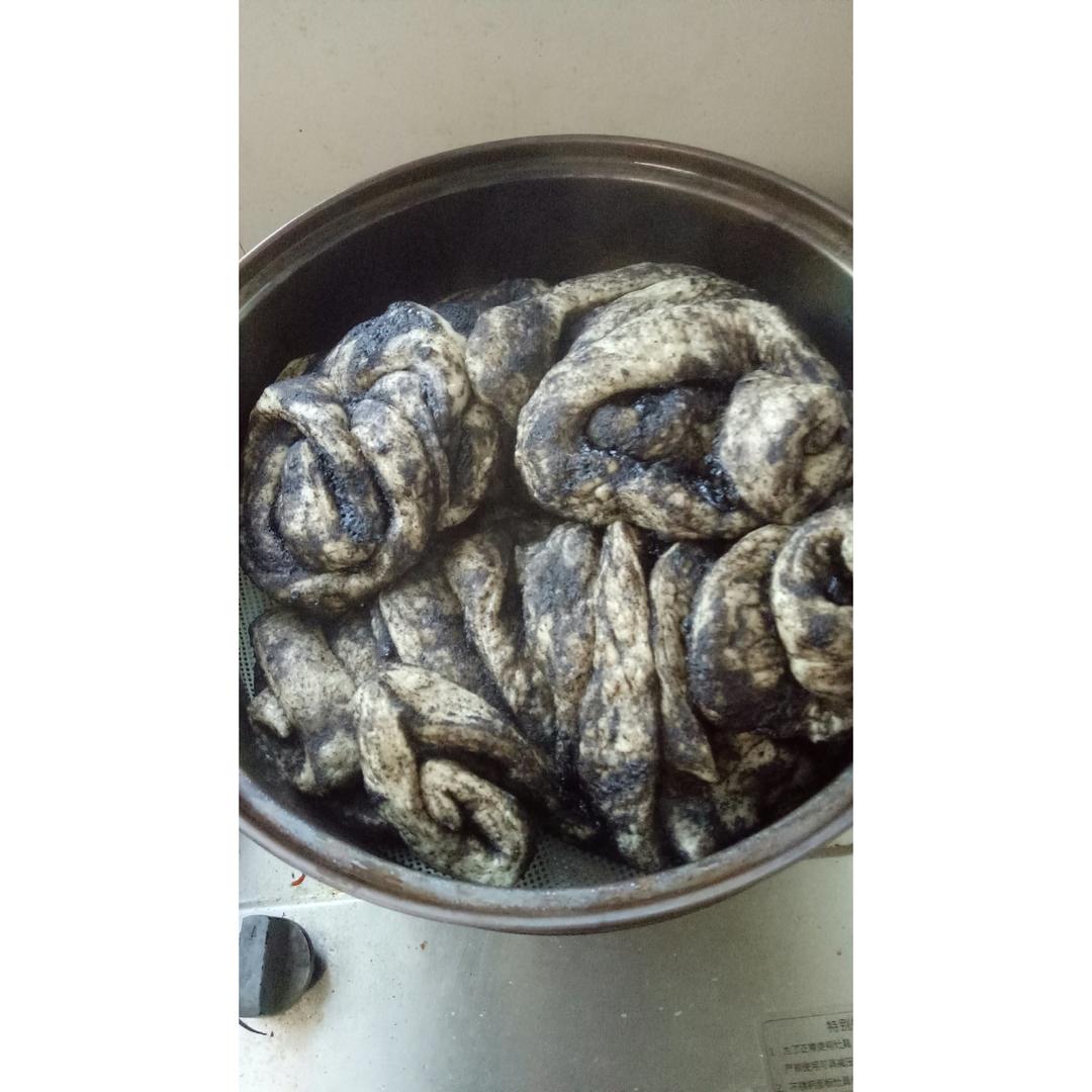 堂妈教你做麻酱黑芝麻花卷