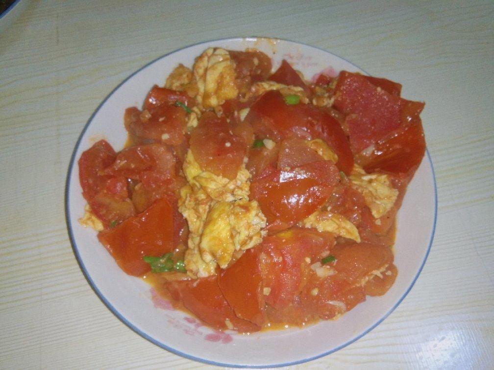 番茄炒鸡蛋（超浓的番茄味）