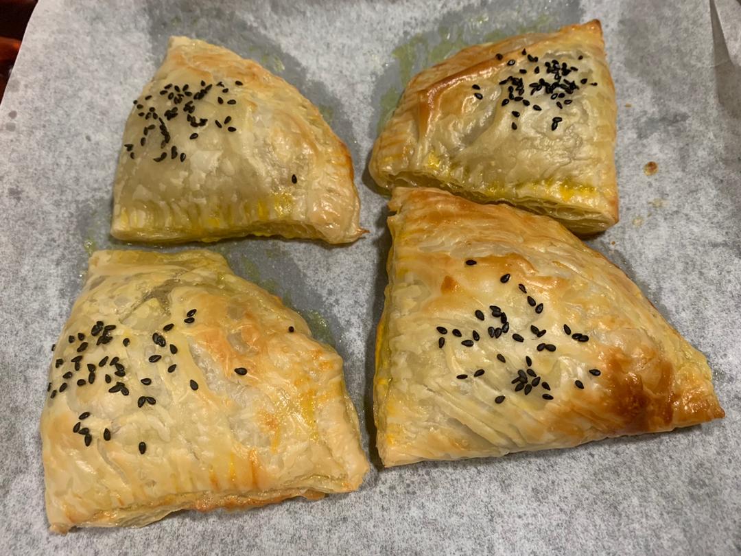 咖喱牛肉酥角