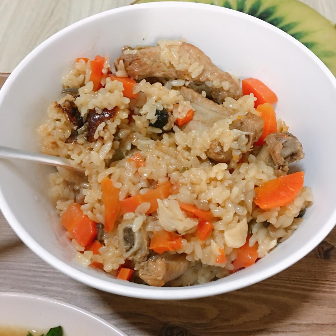 喷香排骨焖饭（爆好吃）