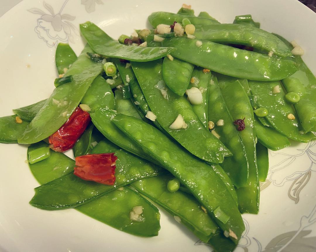 清炒豌豆片的做法