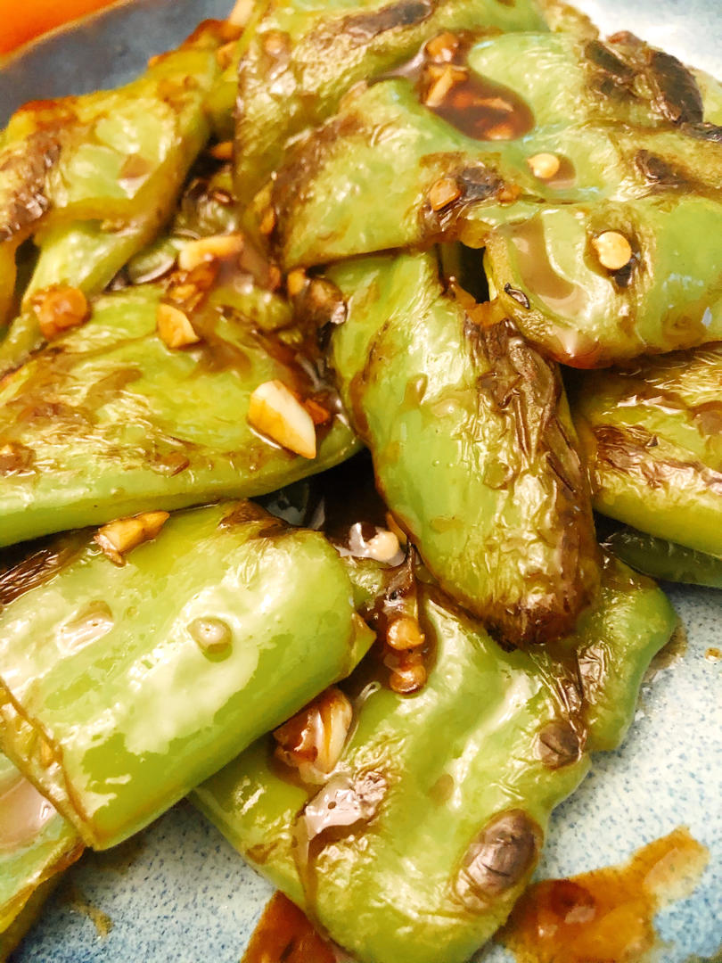 下饭快手菜--虎皮青椒