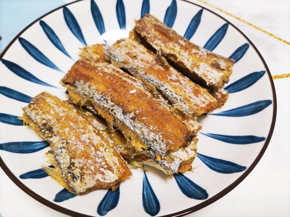 家常香煎带鱼｜煎鱼不破相小技巧