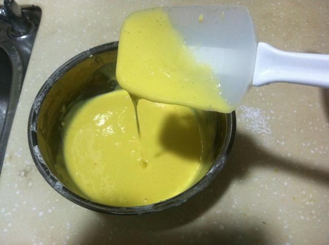 无油低卡酸奶蛋糕（3蛋25克糖）的做法 步骤3