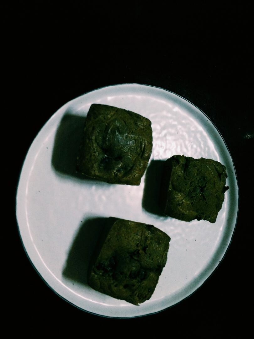 丰润的布朗尼口感-抹茶蜜红豆蛋糕