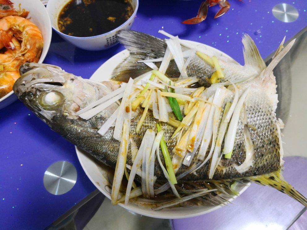清蒸鲈鱼
