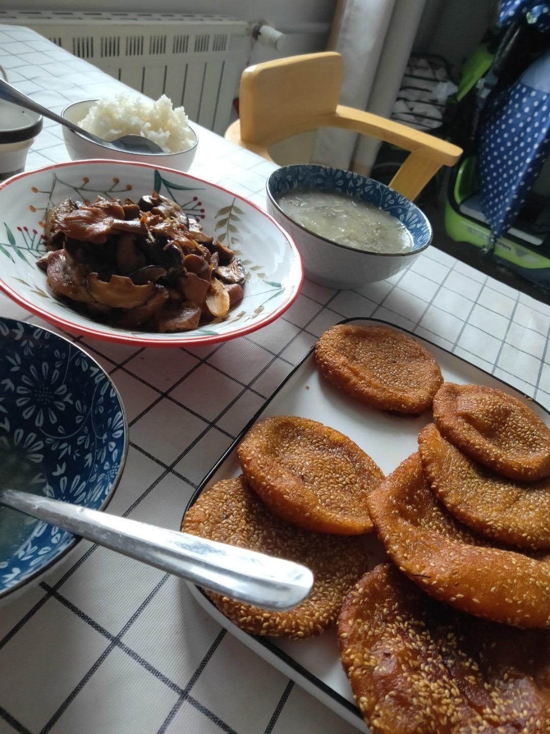 外酥里嫩的南瓜饼
