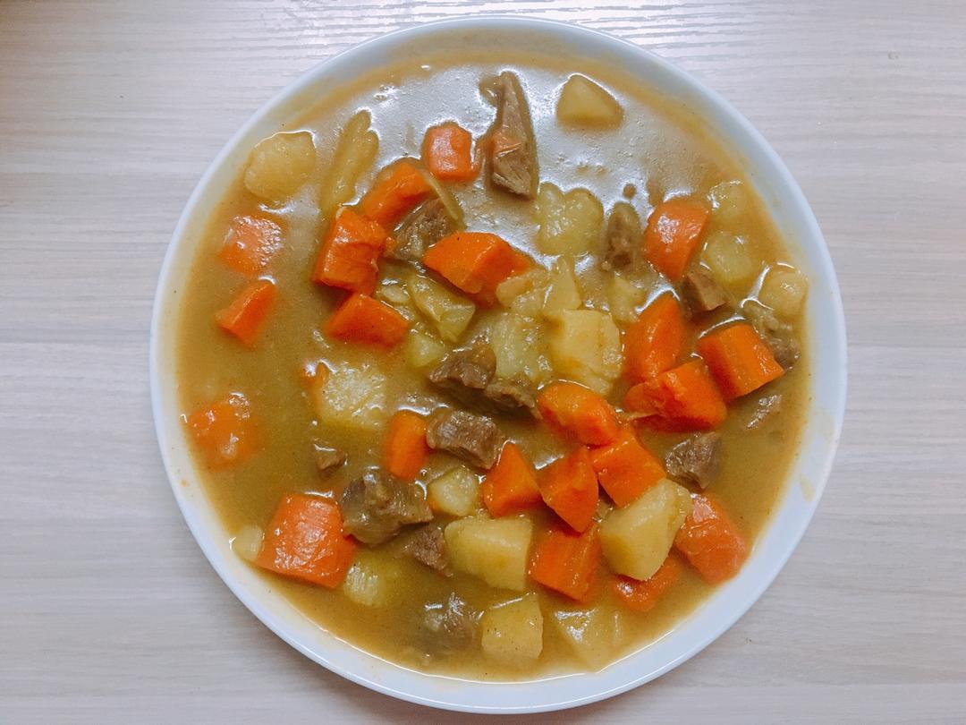 咖喱牛肉饭