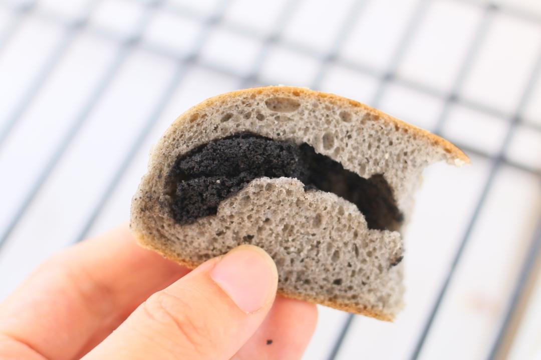 双倍黑芝麻奶酥贝果🥯一起吃养生贝果吧