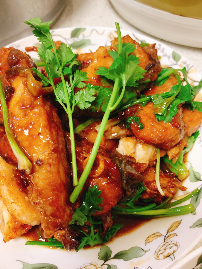 luckydi8q做的红烧草鱼块