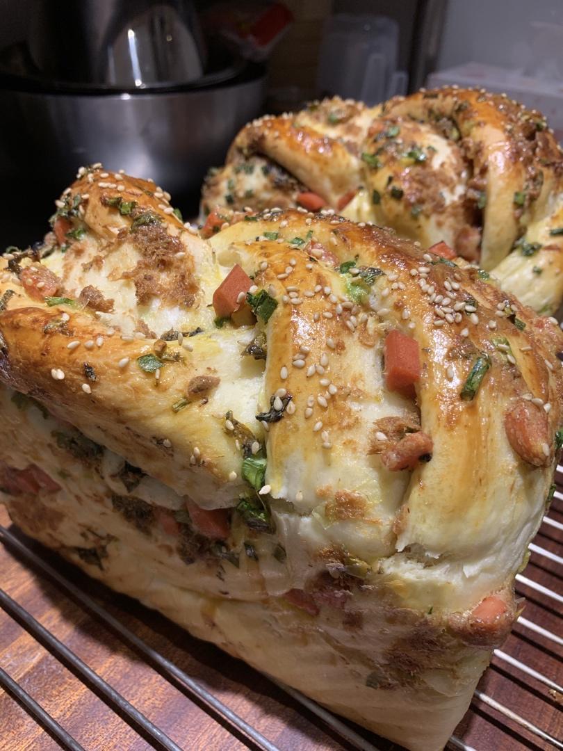 香葱肉松手撕吐司