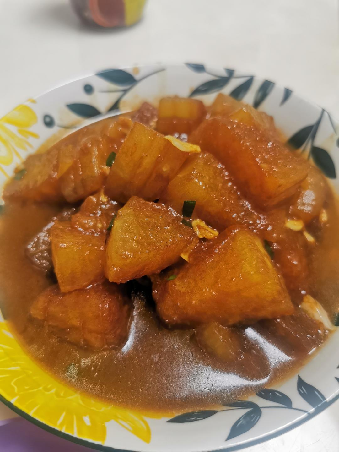 红烧冬瓜最完美做法，不加一滴水，瞬间秒杀红烧肉