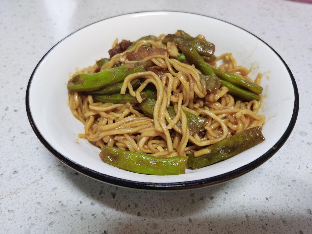 豆角焖面