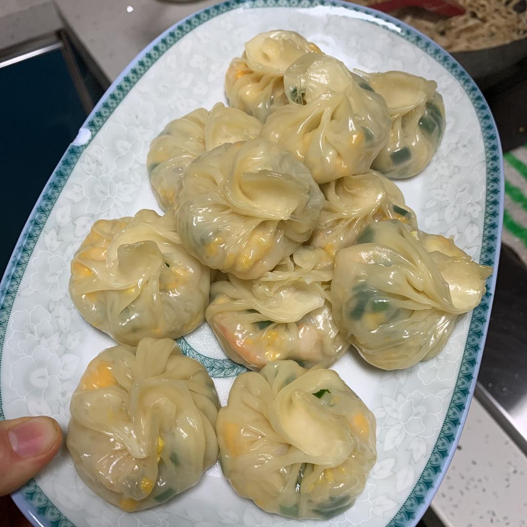 超级好吃、家常“韭菜鸡蛋粉丝虾仁包”
