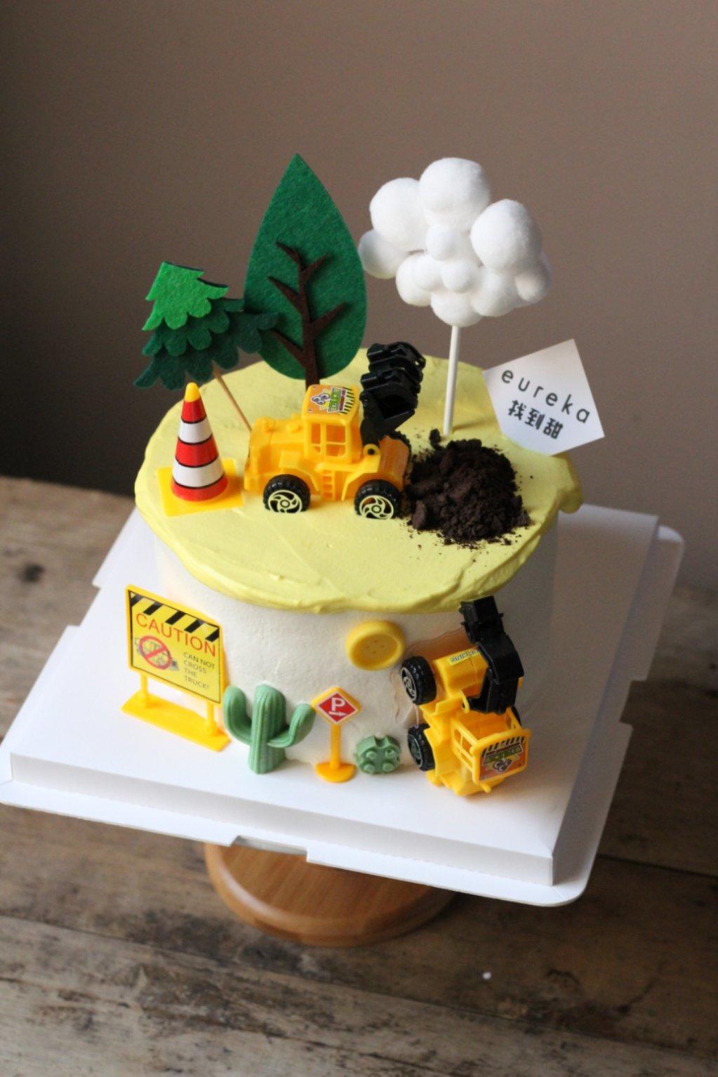 汽车生日蛋糕
