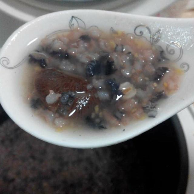 赤豆薏米扇贝粥的做法