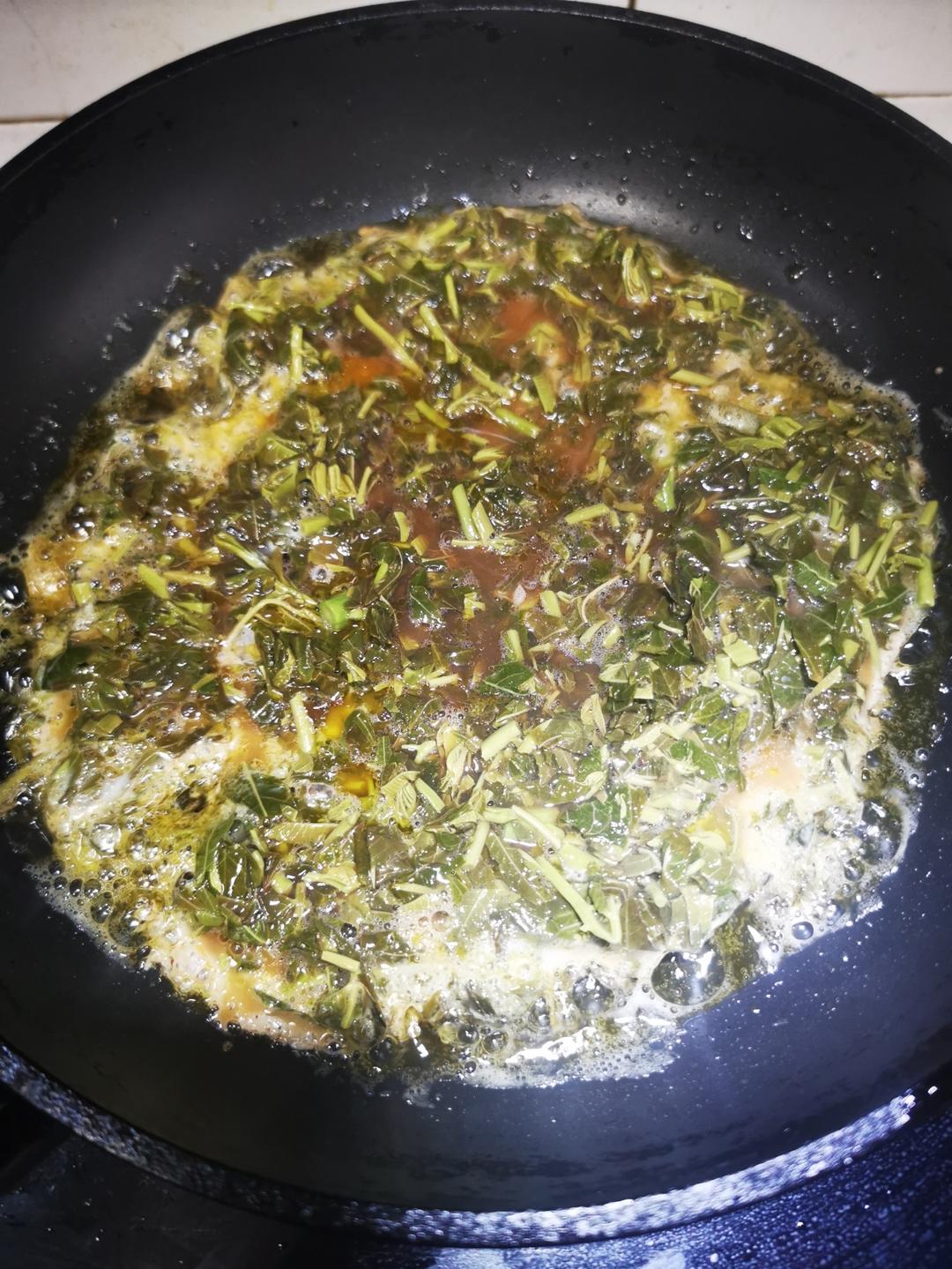 香椿芽炒鸡蛋