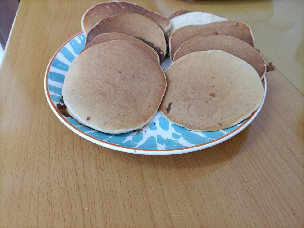 【减脂早餐】无油香蕉松饼（超简单）