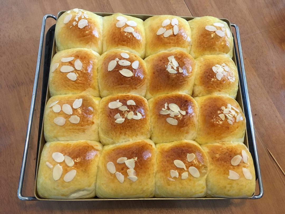 淡奶油软面包