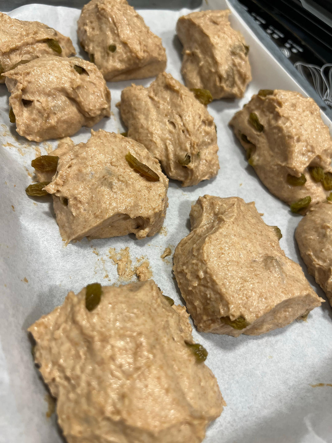 全麦葡萄干面包