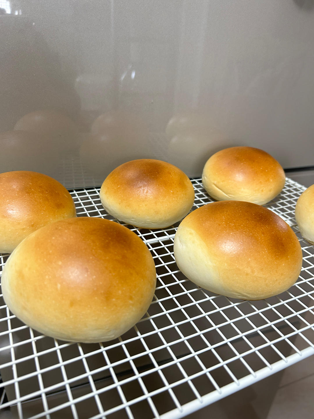 不加一滴水，用酸奶做面包，组织细腻口感香甜