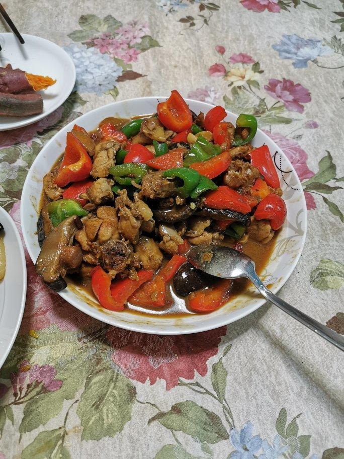 【国民料理｜黄焖鸡】