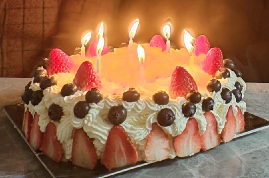 草莓生日奶油蛋糕（八寸）