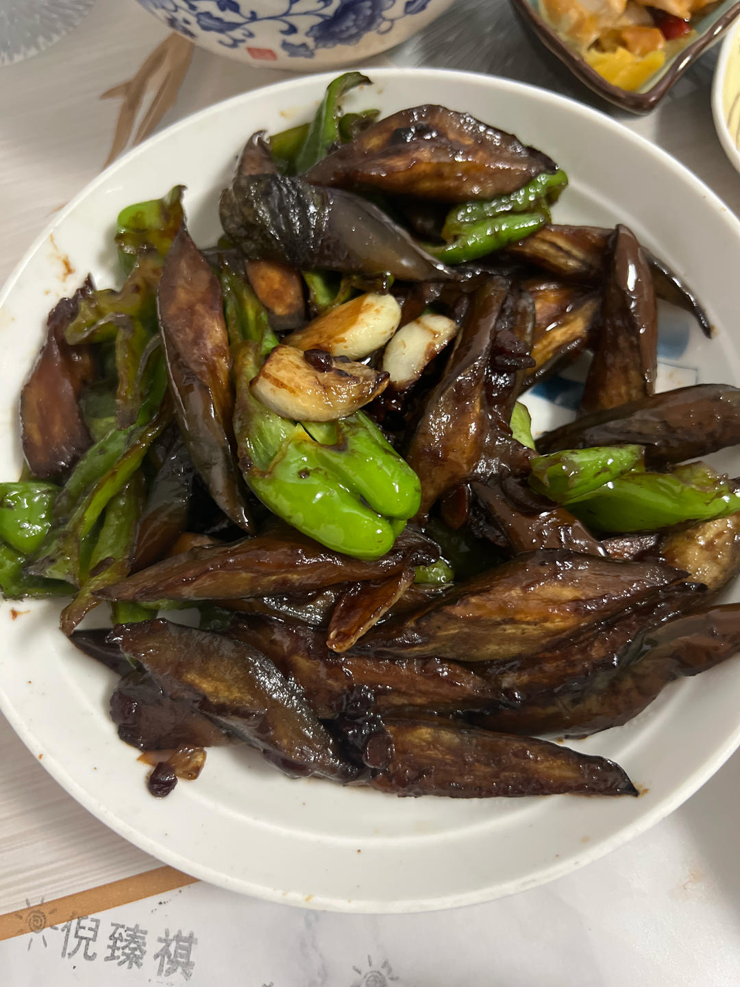 妈妈菜-酱烧虎皮青椒茄子