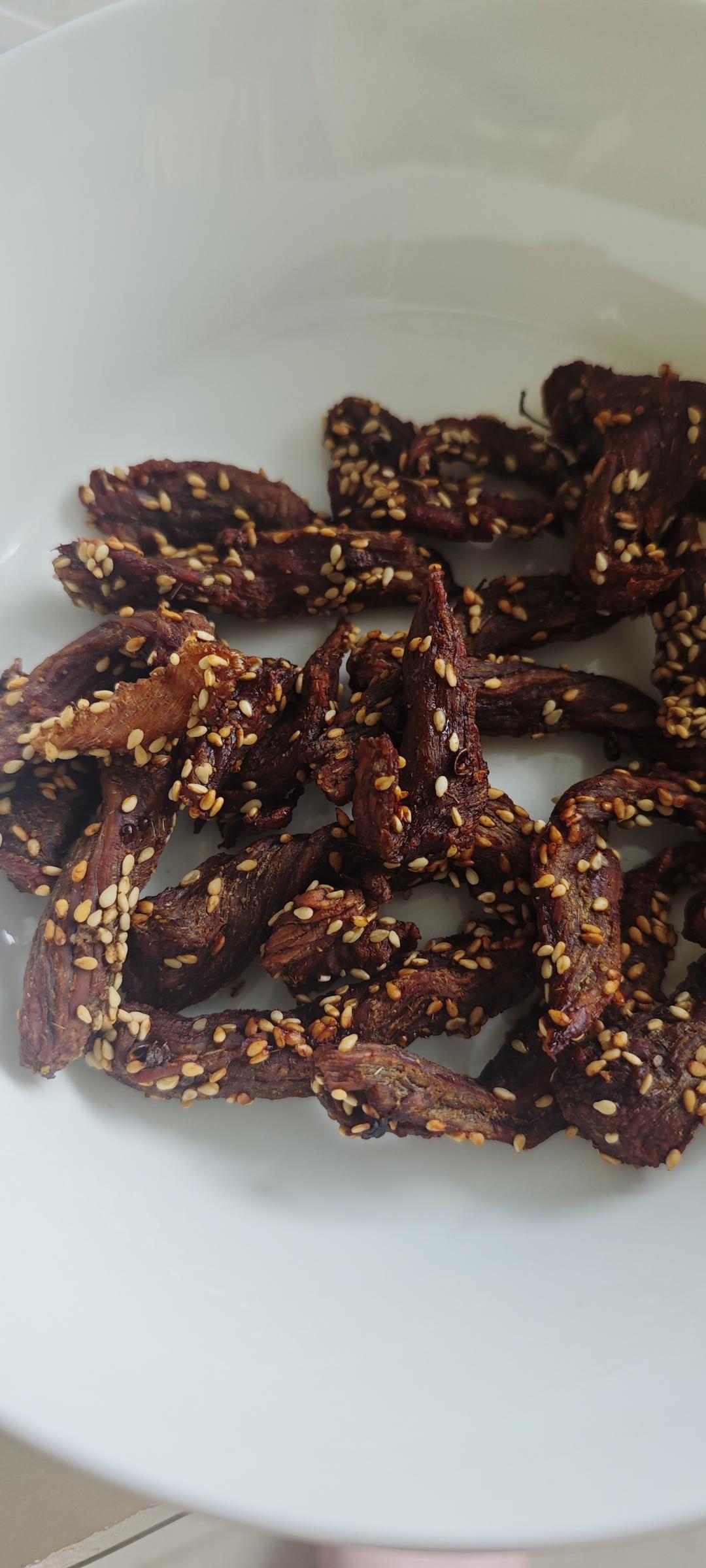 自制牛肉干（贼好吃还简单）