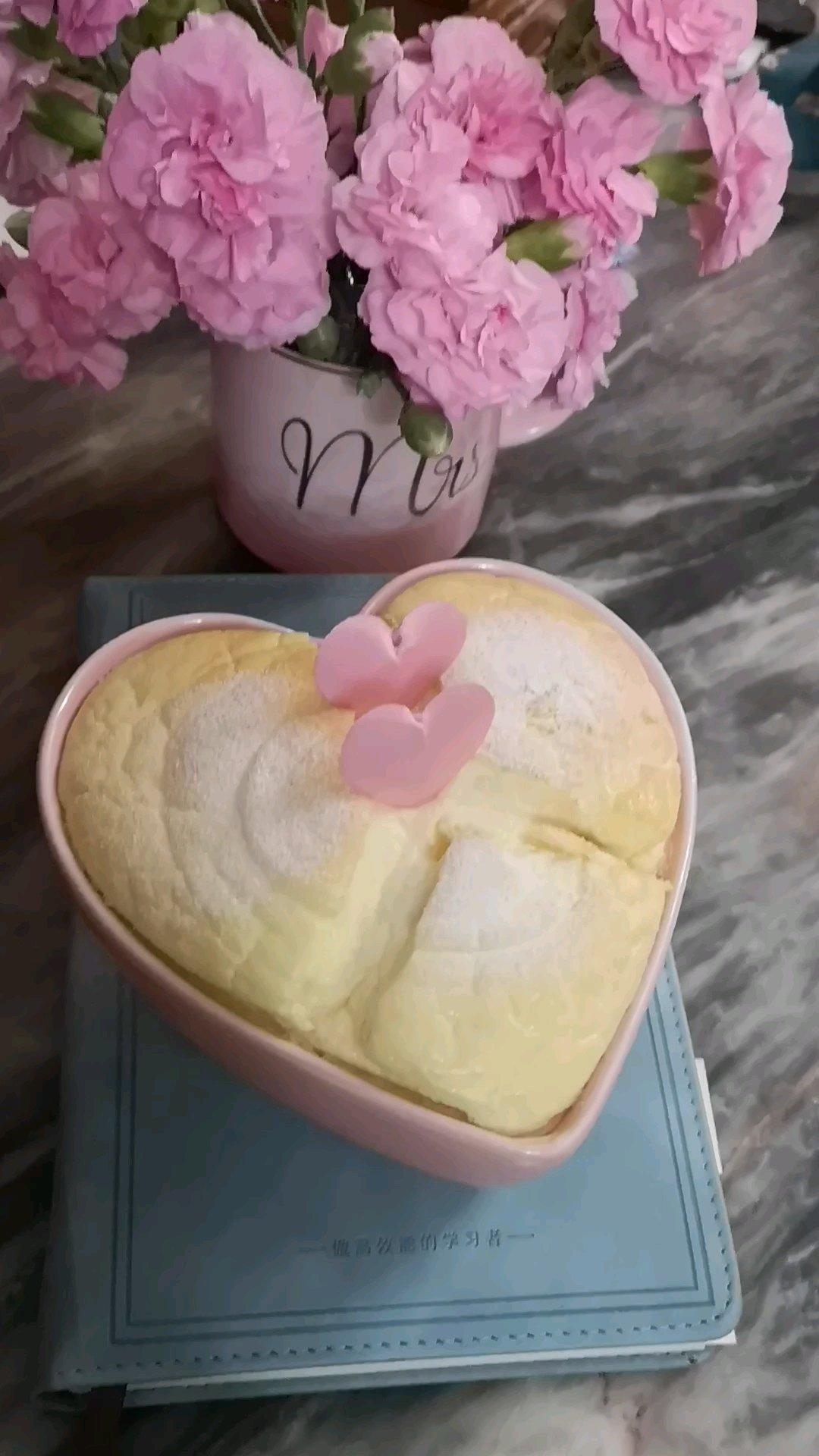 烤舒芙蕾🥞简单方便一次成功～口感绵密好吃😋