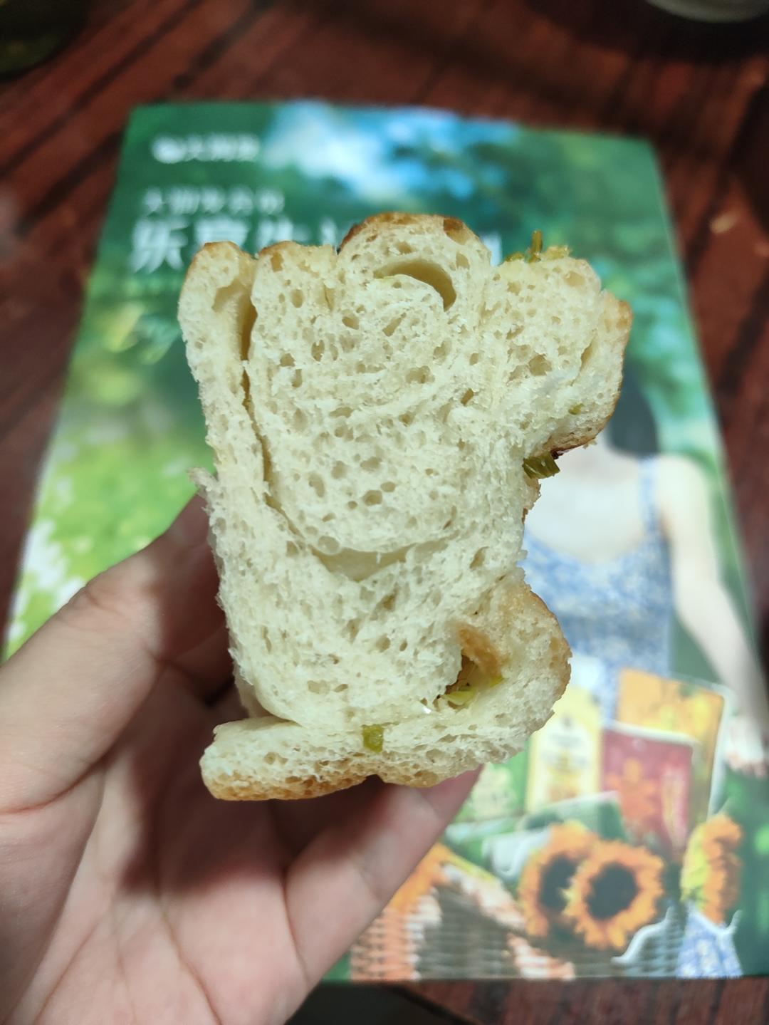 快手蒜香面包-懒人只需一发【外脆里软超好吃】