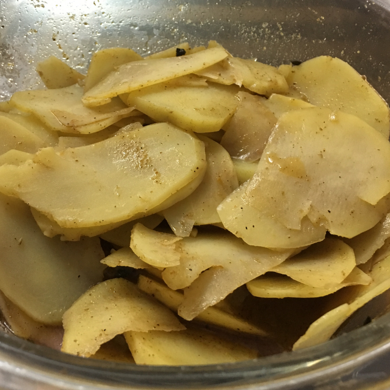 兰州风味麻辣土豆片（又名：通渭路土豆片、马三洋芋片）