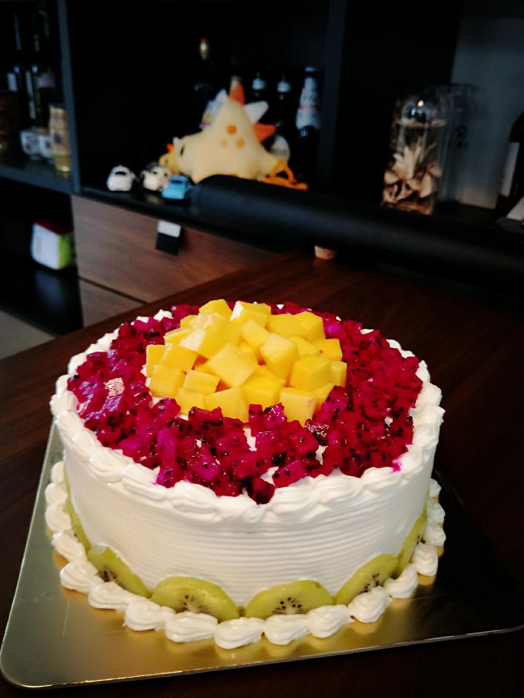 手机用户7360_a5s8做的8寸水果生日蛋糕