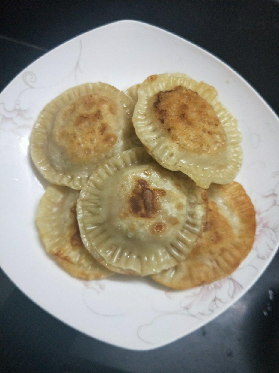 饺子皮馅饼