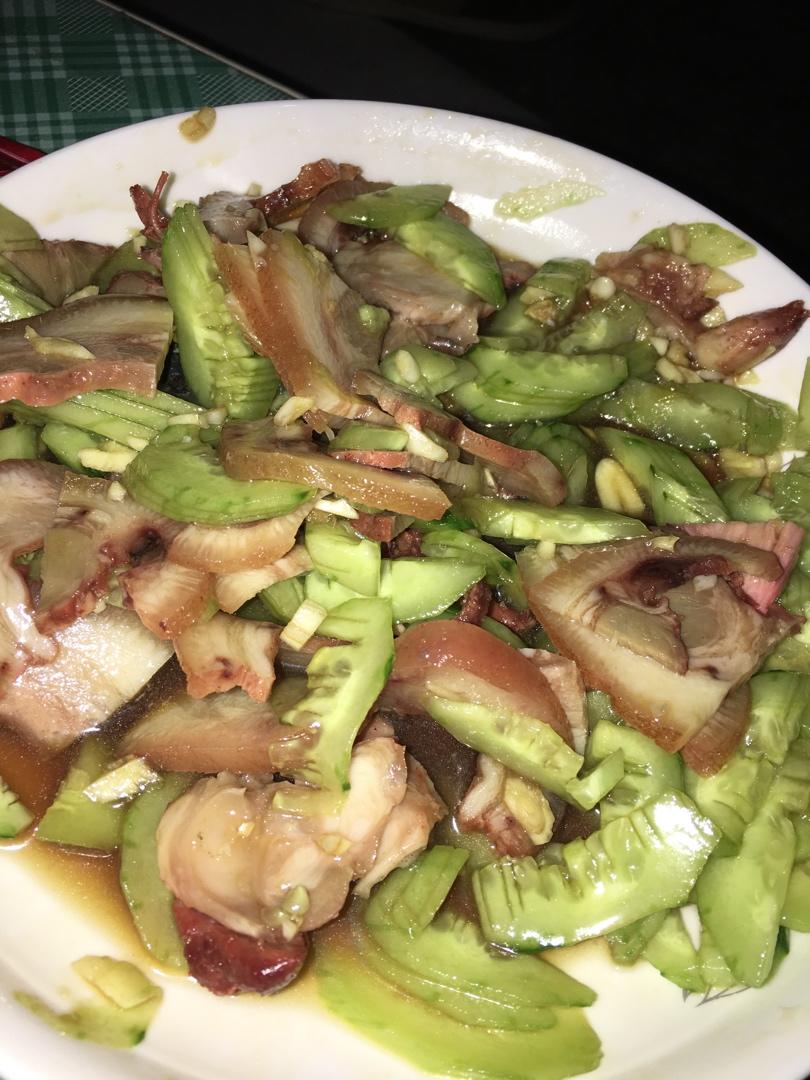 快手凉菜:黄瓜拌猪头肉