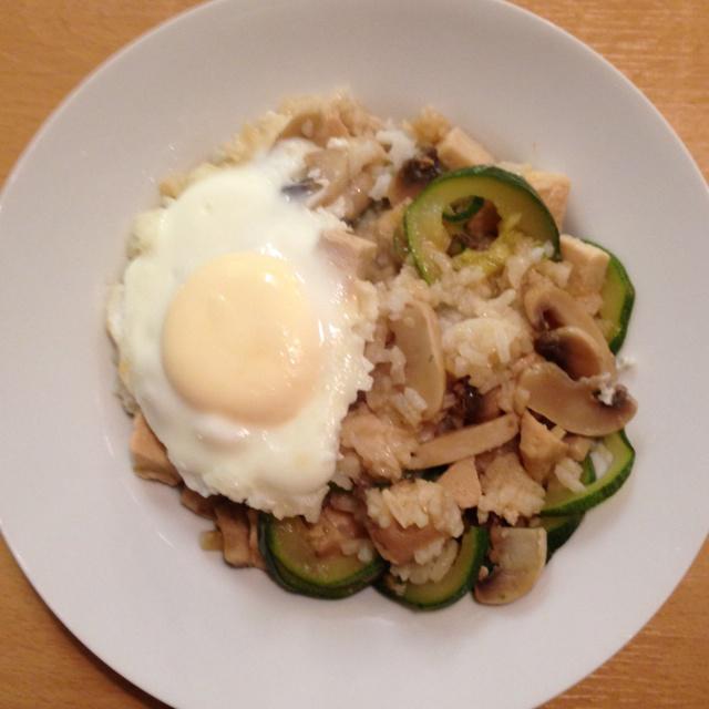 电饭锅版腊肠煲仔饭