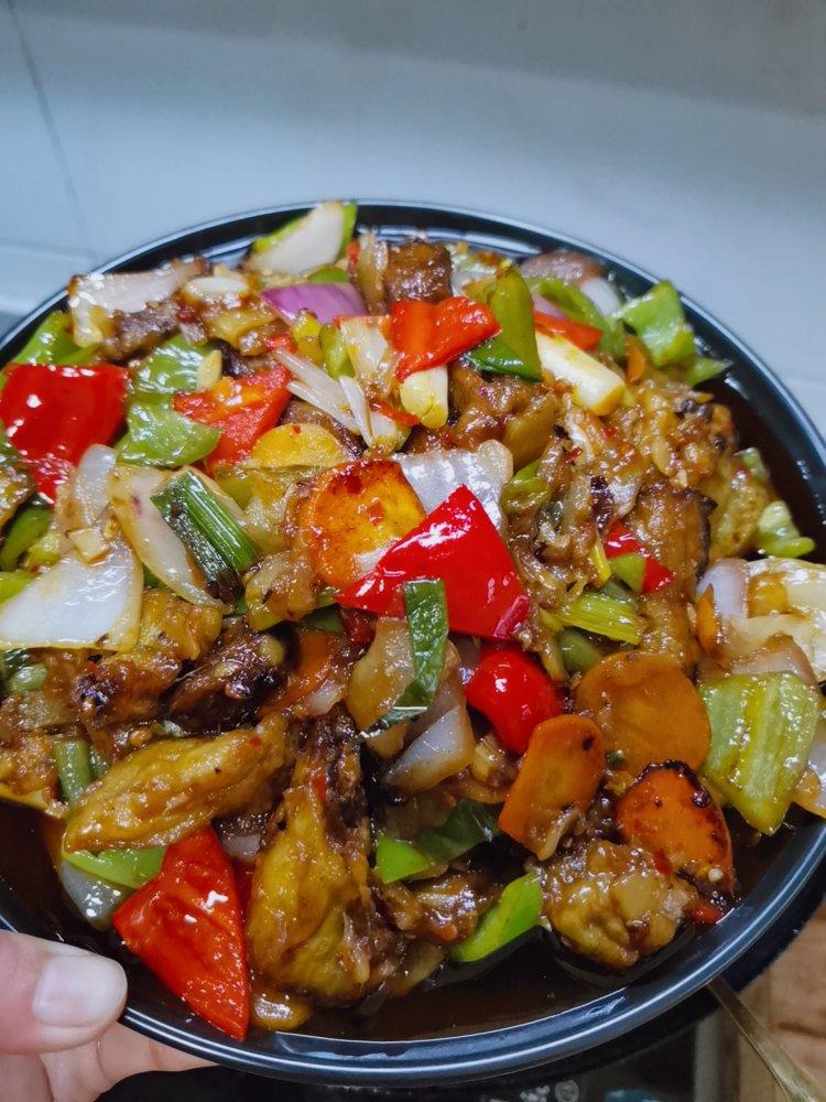 鱼香茄子是如此勾人，以至于连体重都不顾了！