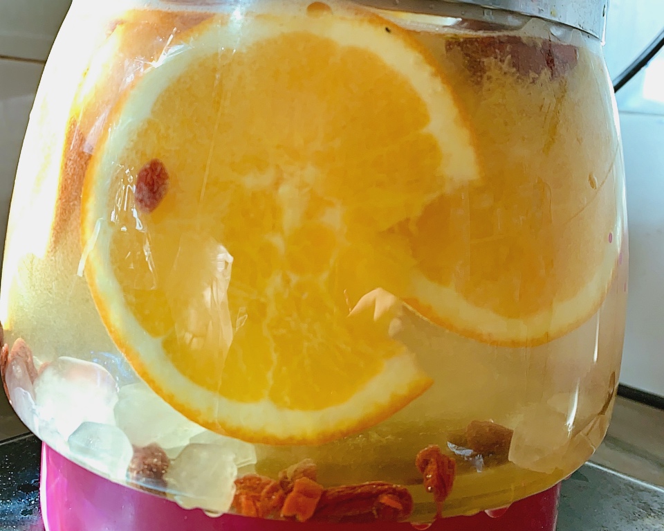 养生茶|苹果橙子茶清肠养胃刮油汤的做法 步骤2