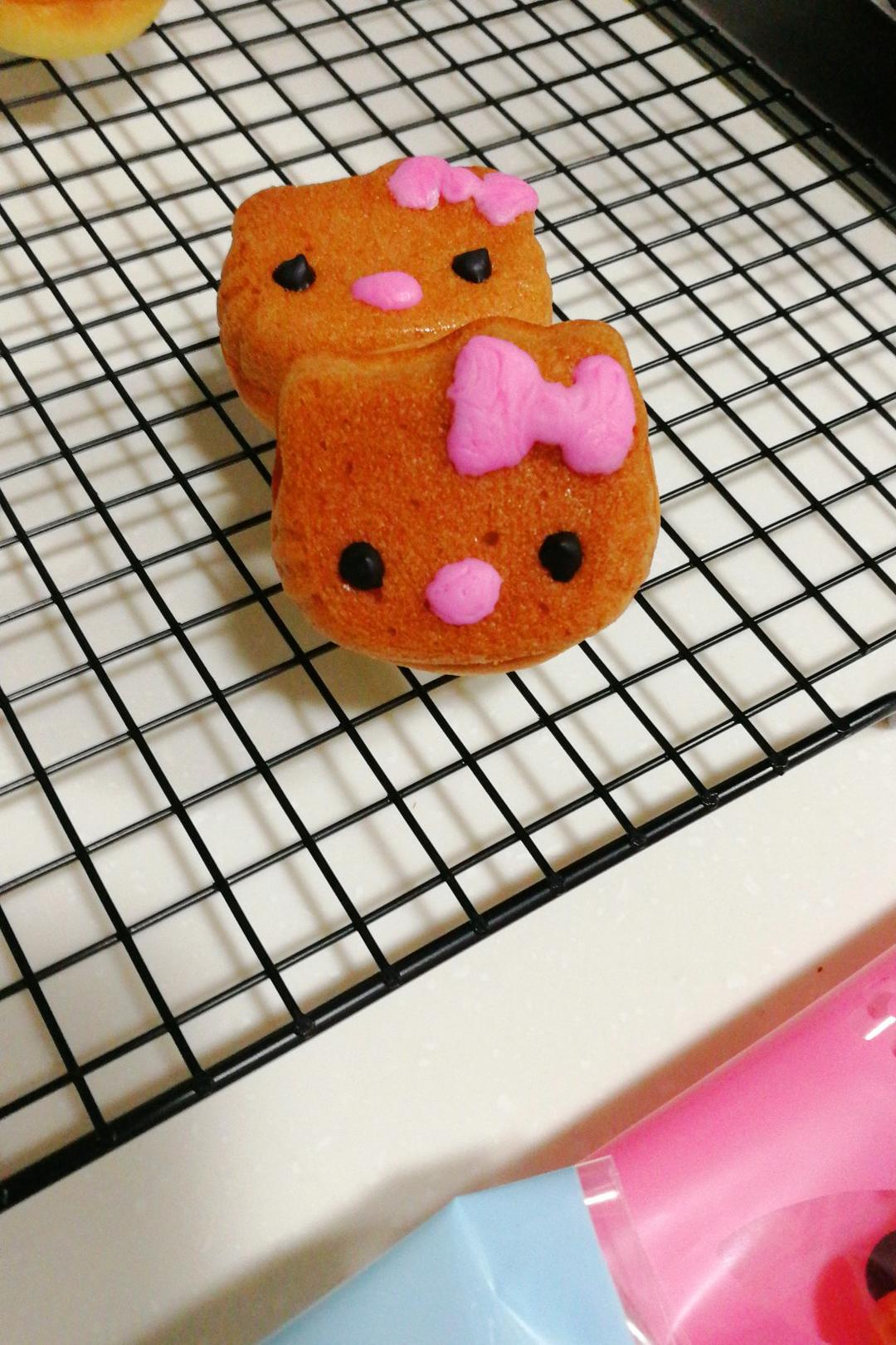 Bakingpie-Hello kitty小蛋糕